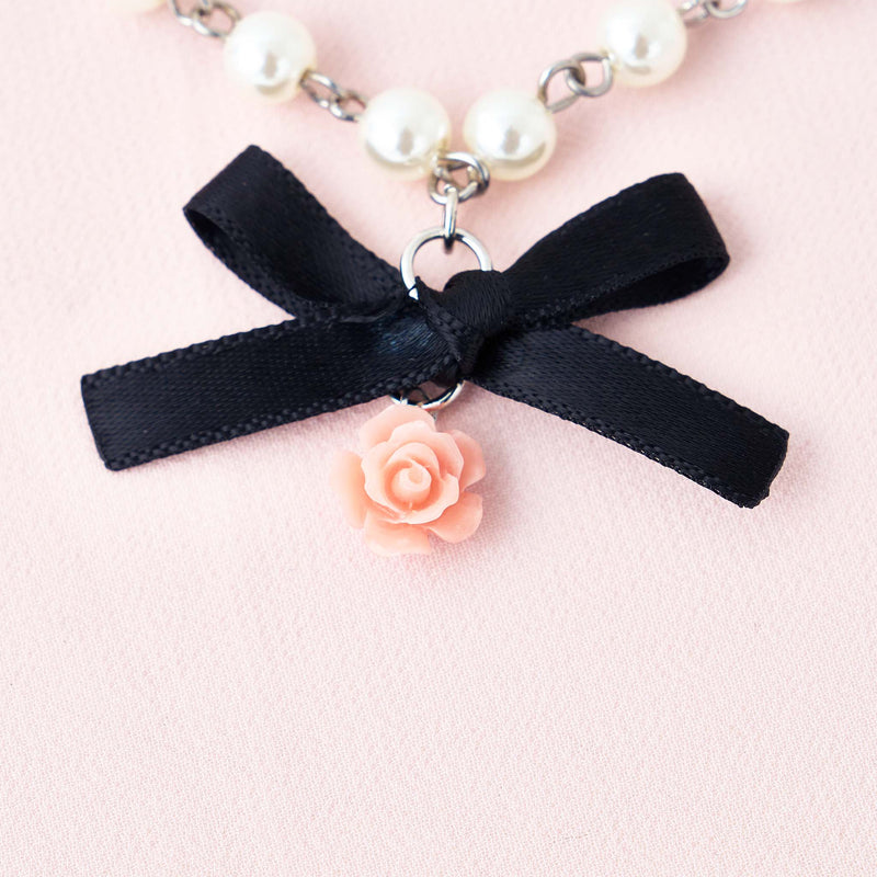 2P rose necklace