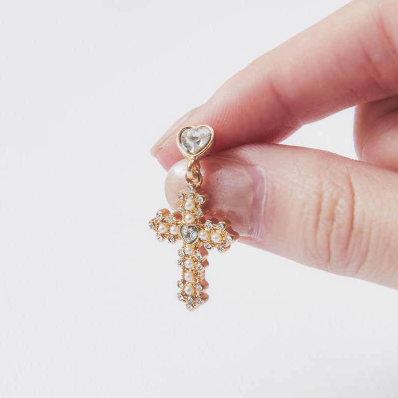 cross heart pierce